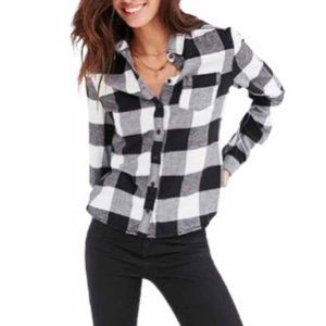 Urban Outfitters Flannel checkered button-up shirt